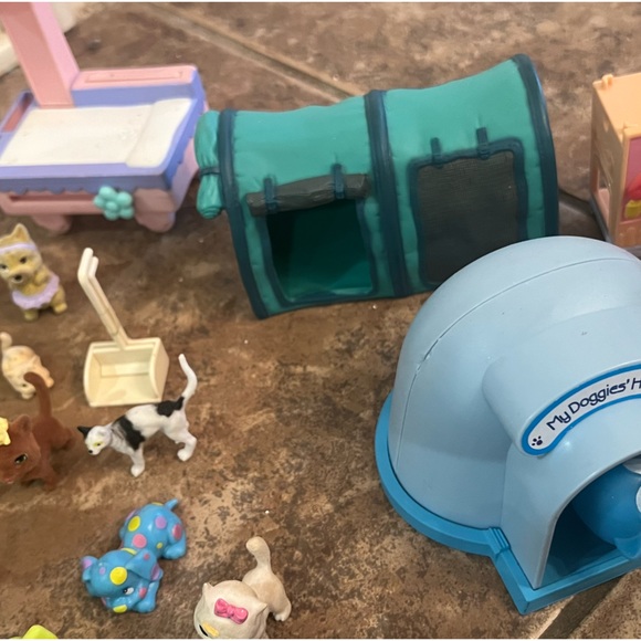 Puppy in my Pocket Bundle - Picture 4 of 6